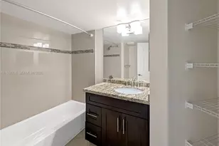 10501 W Broward Blvd, Plantation, FL 33324 - Photo 18