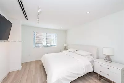 255 Galen Dr #2I, Key Biscayne, FL 33149 - Photo 12