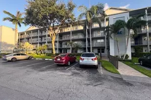 12500 SW 5th Ct, Pembroke Pines, FL 33027 - Photo 12