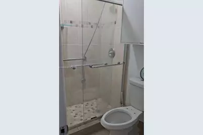 6055 W 19th #209, Hialeah, FL 33012 - Photo 12