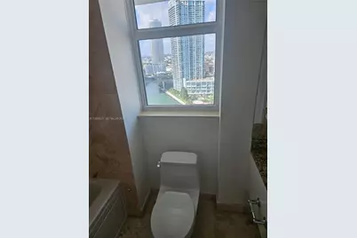 41 SE 5th St #1517, Miami, FL 33131 - Photo 36