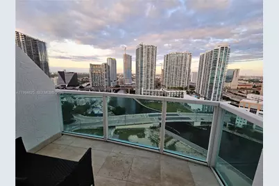 41 SE 5th St #1517, Miami, FL 33131 - Photo 46