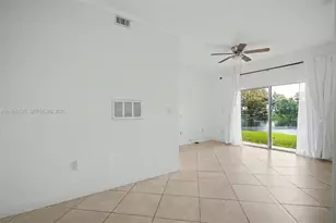 1731 NW 96th Terrace, Pembroke Pines, FL 33024 - Photo 2