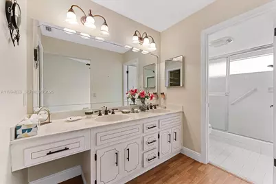 5669 Pinecrest Cir, Boca Raton, FL 33433 - Photo 20