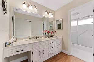 5669 Pinecrest Cir, Boca Raton, FL 33433 - Photo 20