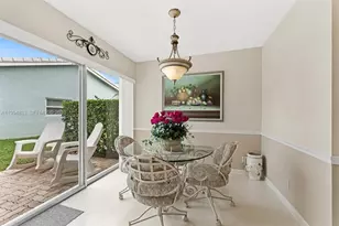 5669 Pinecrest Cir, Boca Raton, FL 33433 - Photo 14