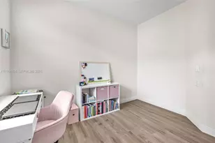 9075 Preston Pl, Tamarac, FL 33321 - Photo 22