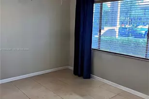 900 SW 142nd Ave, Pembroke Pines, FL 33027 - Photo 10
