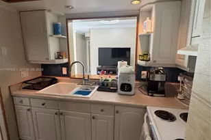 2055 SW 122nd Ave, Miami, FL 33175 - Photo 6