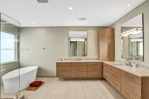 2512 Princeton Ct, Weston, FL 33327 - Photo 14