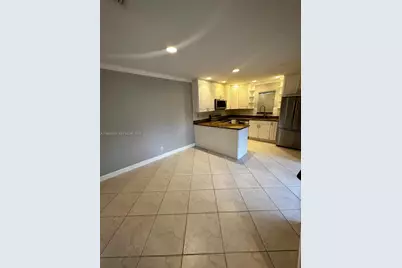 7671 W Courtyard Run W, Boca Raton, FL 33433 - Photo 4