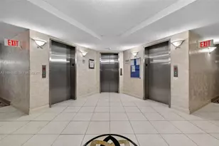 1400 St Charles Pl, Pembroke Pines, FL 33026 - Photo 28
