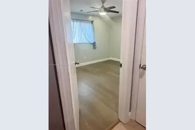10760 SW 63rd St, Miami, FL 33173 - Photo 32