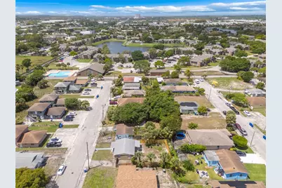 1660 W 26th St, Riviera Beach, FL 33404 - Photo 32