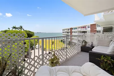1700 NE 105th #408, Miami Shores, FL 33138 - Photo 1