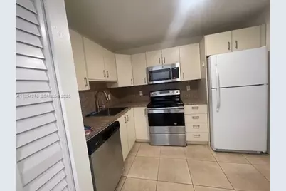 1830 Dixieanna St #606, Hollywood, FL 33020 - Photo 4