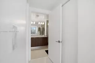 5300 Paseo Blvd, Doral, FL 33166 - Photo 22