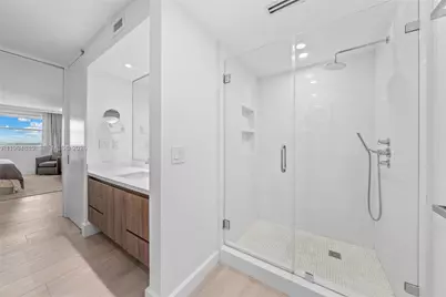 177 Ocean Lane Dr #812, Key Biscayne, FL 33149 - Photo 14