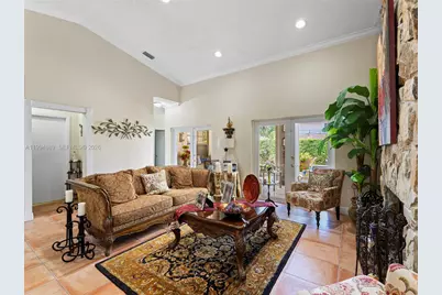 16828 NW 83rd Pl, Miami Lakes, FL 33016 - Photo 12