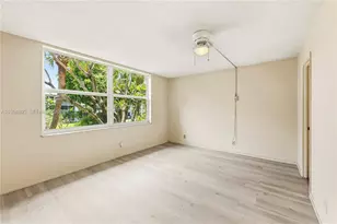 4025 N Federal Hwy, Oakland Park, FL 33308 - Photo 6