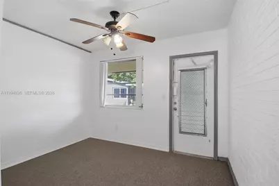 28 NW 170th St #1, North Miami Beach, FL 33169 - Photo 8