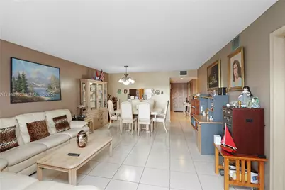 1501 SW 134th Way #212D, Pembroke Pines, FL 33027 - Photo 4