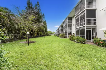 1000 Hillcrest Ct #215, Hollywood, FL 33021 - Photo 26