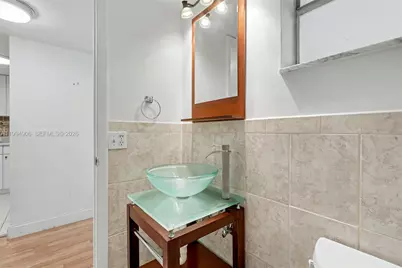 1000 Hillcrest Ct #215, Hollywood, FL 33021 - Photo 10