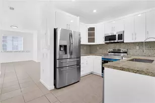 21209 NW 14th Pl, Miami Gardens, FL 33169 - Photo 14