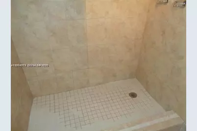 800 Cypress Park Way #J1, Deerfield Beach, FL 33064 - Photo 4