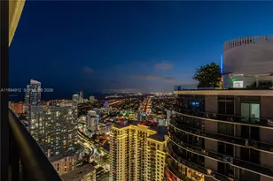 45 SW 9th St, Miami, FL 33130 - Photo 36