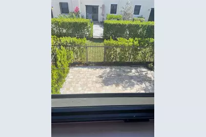 4706 Santa Cruz Way, Davie, FL 33314 - Photo 6