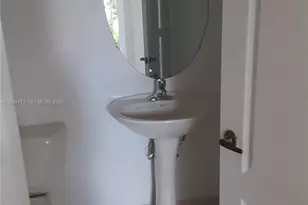 3760 NE 9th Ct, Homestead, FL 33033 - Photo 6