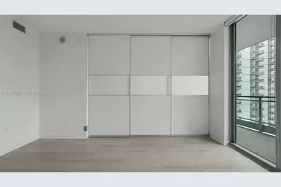 90 SW 3rd St #3003, Miami, FL 33130 - Photo 30