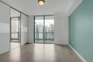 90 SW 3rd St, Miami, FL 33130 - Photo 32