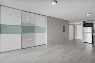 90 SW 3rd St, Miami, FL 33130 - Photo 10