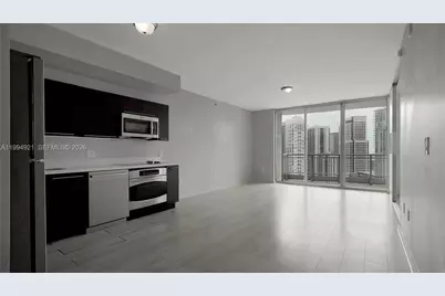 90 SW 3rd St #3003, Miami, FL 33130 - Photo 6