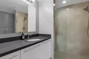 90 SW 3rd St, Miami, FL 33130 - Photo 38