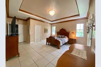 656 NW 129th Pl, Miami, FL 33182 - Photo 10