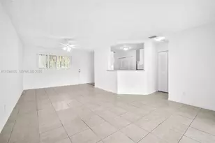 3437 NW 44th St, Oakland Park, FL 33309 - Photo 10