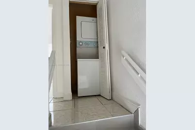 8031 NW 8th St #13, Miami, FL 33126 - Photo 14