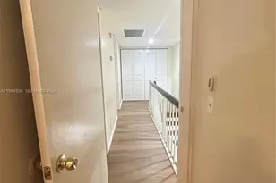 1660 NW 113th Way, Pembroke Pines, FL 33026 - Photo 20