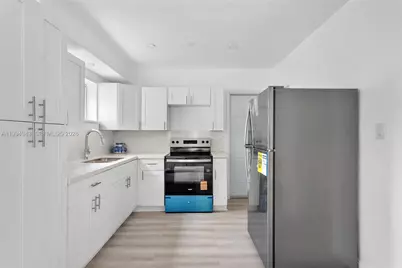 511 NE 131st St, North Miami, FL 33161 - Photo 16
