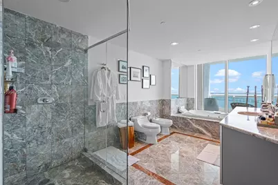 1643 Brickell Ave #2805, Miami, FL 33129 - Photo 24