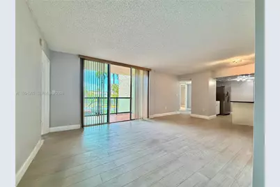 2075 SW 122nd Ave #209, Miami, FL 33175 - Photo 2