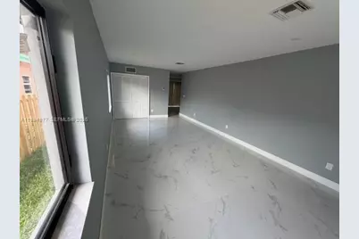 644 NW 6th Ct, Hallandale Beach, FL 33009 - Photo 32