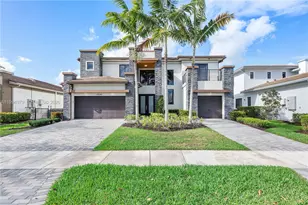 10585 Cobalt Ct, Parkland, FL 33076 - Photo 4