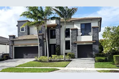 10585 Cobalt Ct, Parkland, FL 33076 - Photo 2