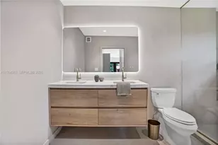 6207 SW 10th St, West Miami, FL 33144 - Photo 16