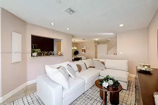 5043 Pointe Emerald Ln, Boca Raton, FL 33486 - Photo 8